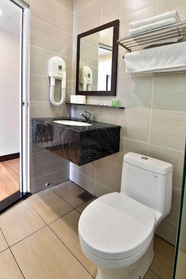 Yangtze Hotel 长江酒店 Johor Bahru Eksteriør bilde